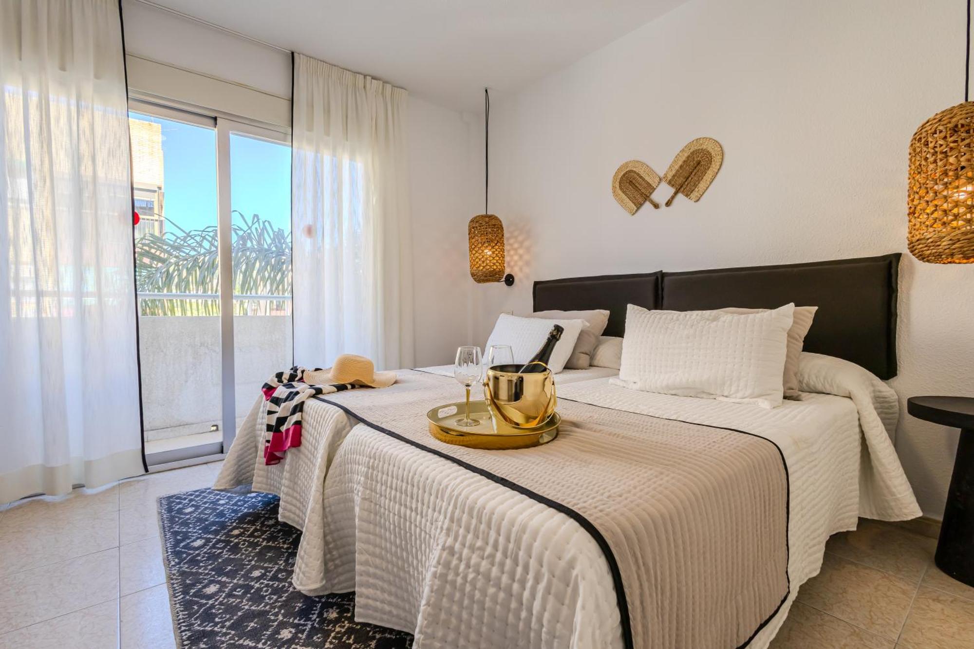 Hotel Olas De Almuñécar エクステリア 写真