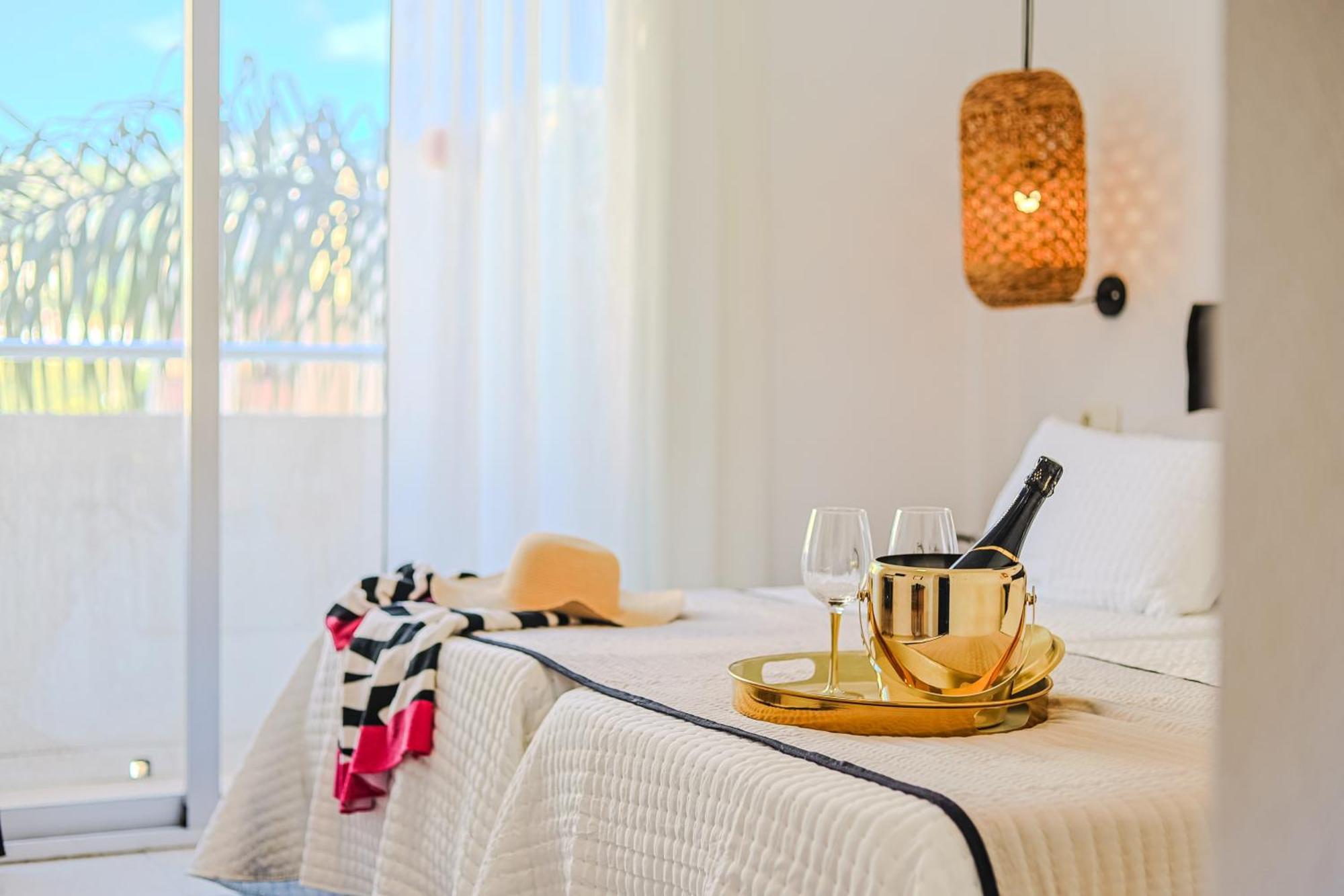 Hotel Olas De Almuñécar エクステリア 写真