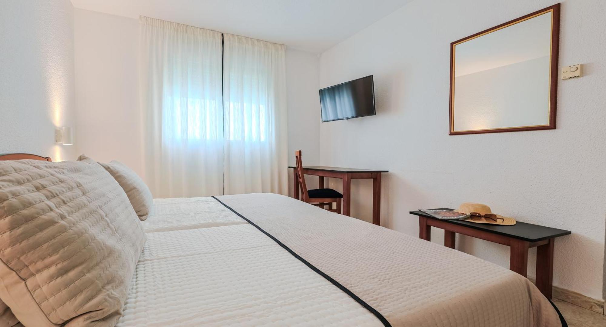 Hotel Olas De Almuñécar エクステリア 写真