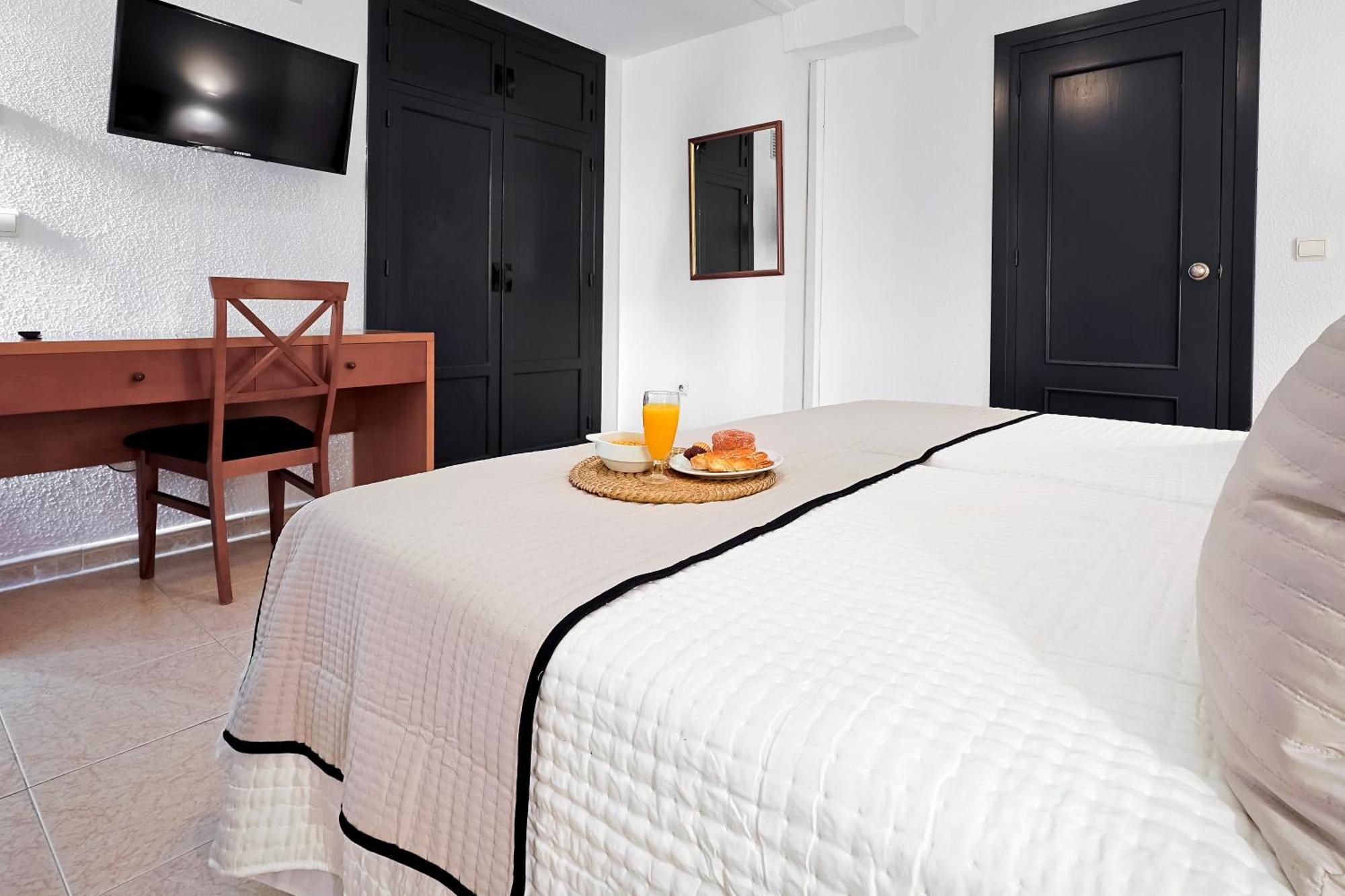 Hotel Olas De Almuñécar エクステリア 写真