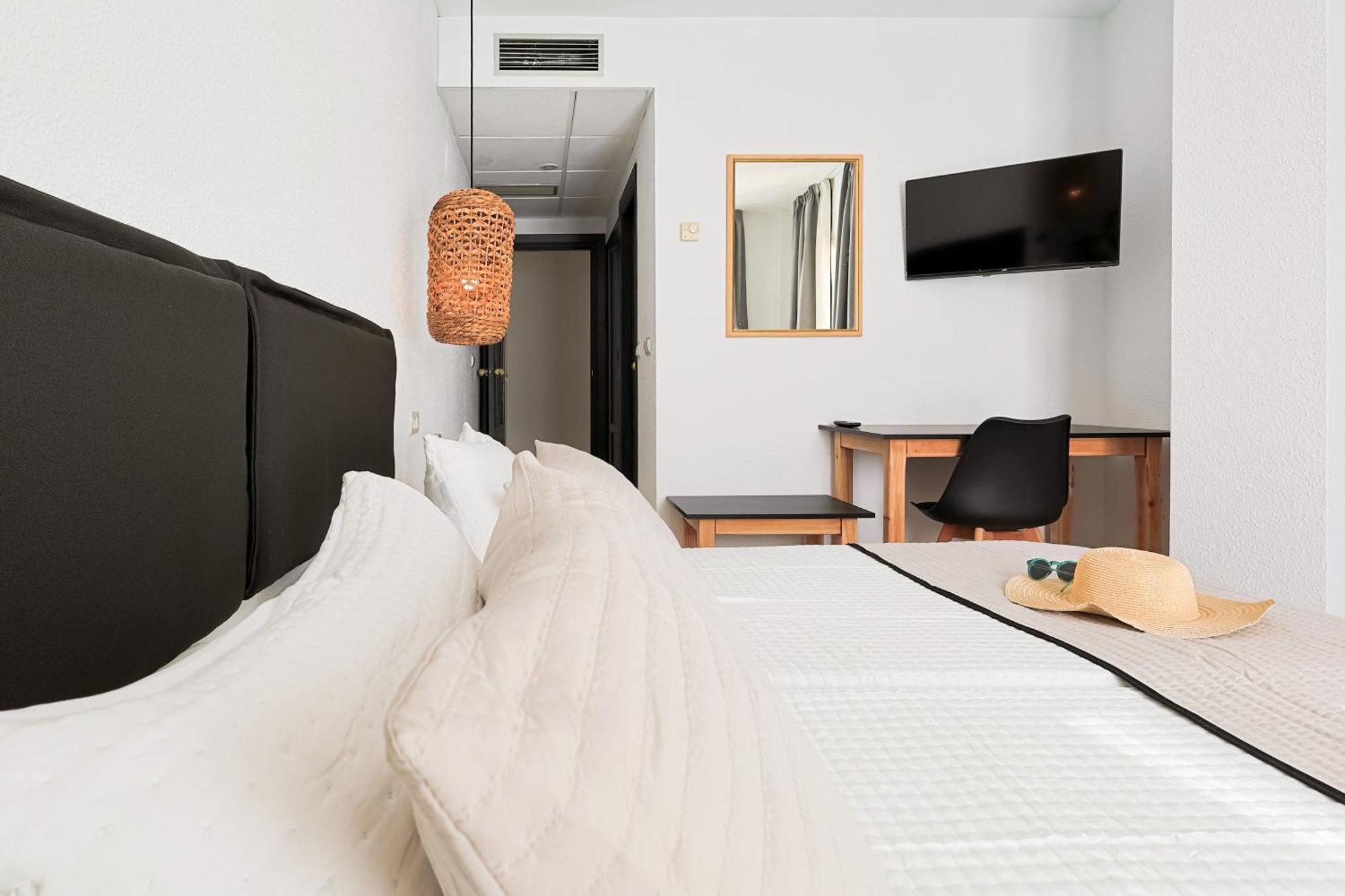 Hotel Olas De Almuñécar エクステリア 写真
